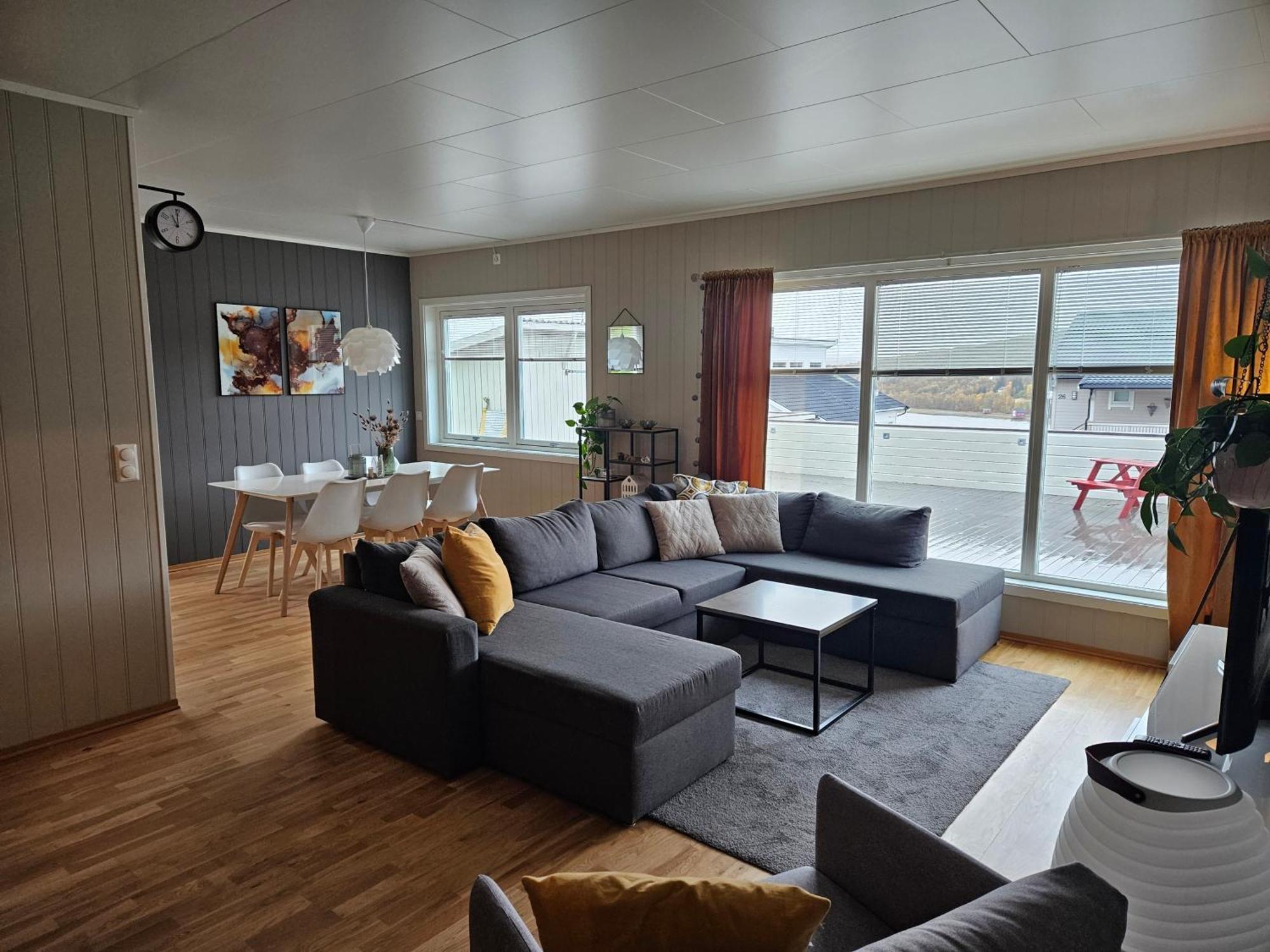 Big Luxury Euroraapartment In &free Parking Апартаменты Тромсё